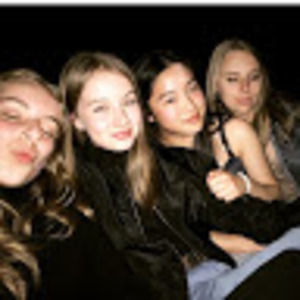 Meet your Posher, Caley